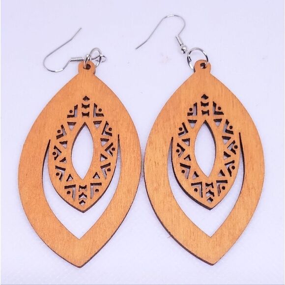 Earrings wooden dangle new e44 - Picture 1 of 1